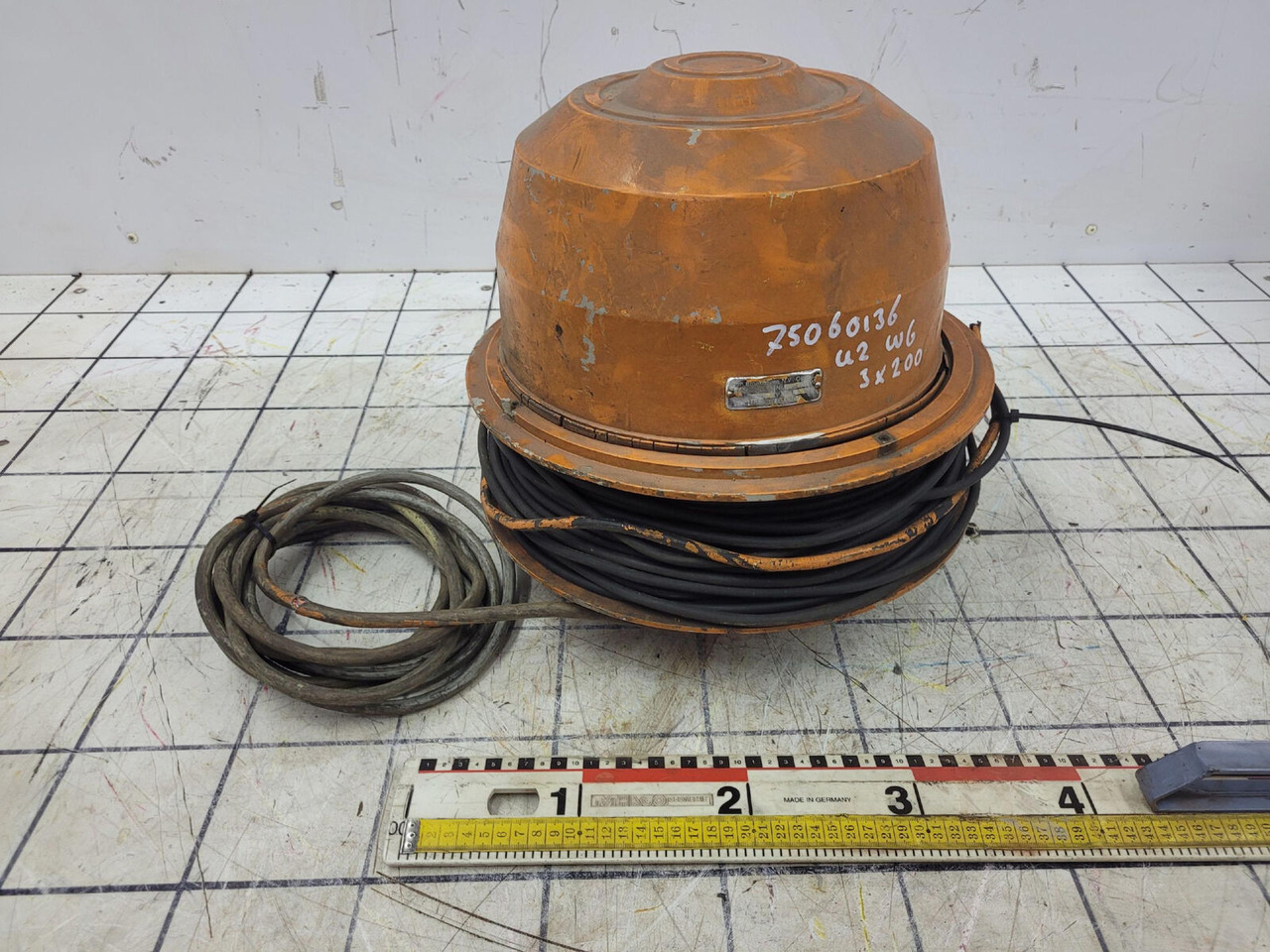 Kruger U2 WG 3X200 cable reel - Elektrosistēma - Celtnis: foto 1 Kruger U2 WG 3X200 cable reel - Elektrosistēma - Celtnis: foto 1