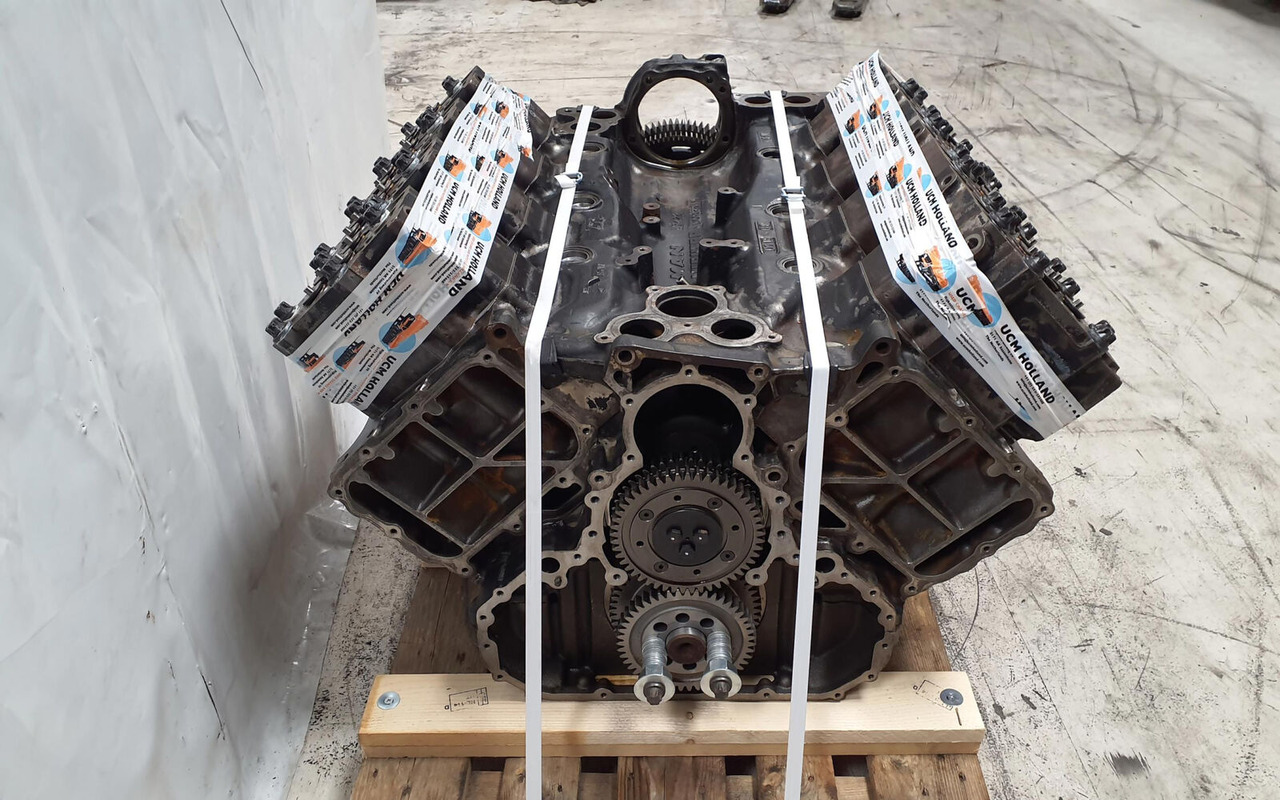 Liebherr D 9508 TI - Dzinējs - Autoceltnis: foto 5 Liebherr D 9508 TI - Dzinējs - Autoceltnis: foto 5