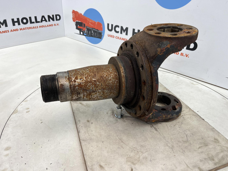 Liebherr LT 1090 Steering knuckle 16 holes - Grozāmass - Celtnis: foto 1 Liebherr LT 1090 Steering knuckle 16 holes - Grozāmass - Celtnis: foto 1