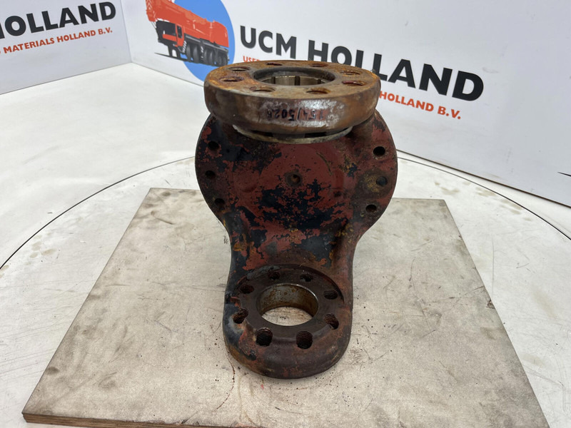 Liebherr LT 1090 Steering knuckle 16 holes - Grozāmass - Celtnis: foto 5 Liebherr LT 1090 Steering knuckle 16 holes - Grozāmass - Celtnis: foto 5