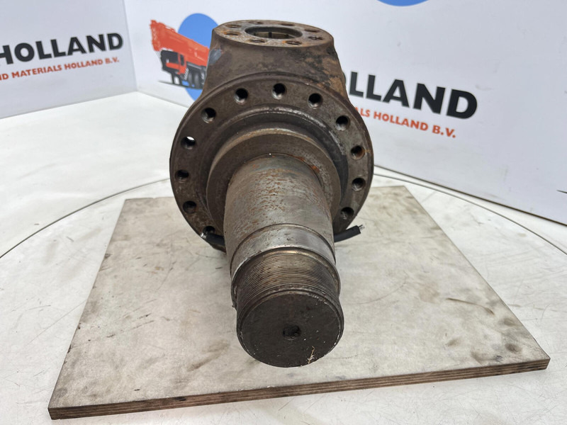 Liebherr LT 1090 Steering knuckle 16 holes - Grozāmass - Celtnis: foto 2 Liebherr LT 1090 Steering knuckle 16 holes - Grozāmass - Celtnis: foto 2