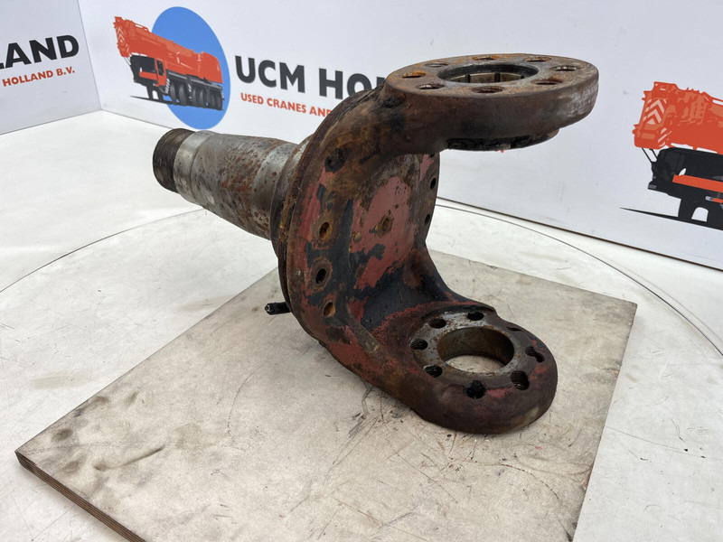 Liebherr LT 1090 Steering knuckle 16 holes - Grozāmass - Celtnis: foto 4 Liebherr LT 1090 Steering knuckle 16 holes - Grozāmass - Celtnis: foto 4