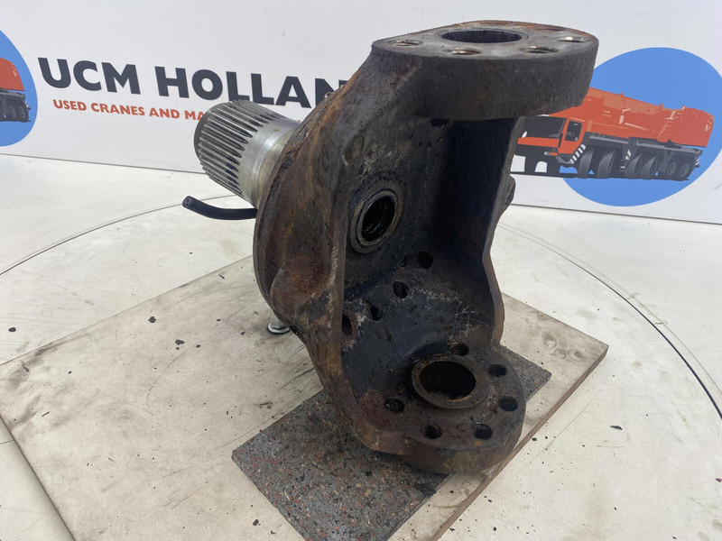 Liebherr LTM 1025 Steering knuckle 16 holes axle 1 - Grozāmass - Celtnis: foto 4 Liebherr LTM 1025 Steering knuckle 16 holes axle 1 - Grozāmass - Celtnis: foto 4