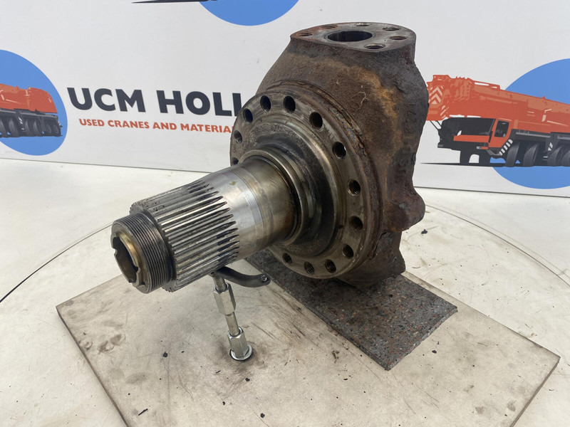 Liebherr LTM 1025 Steering knuckle 16 holes axle 1 - Grozāmass - Celtnis: foto 1 Liebherr LTM 1025 Steering knuckle 16 holes axle 1 - Grozāmass - Celtnis: foto 1
