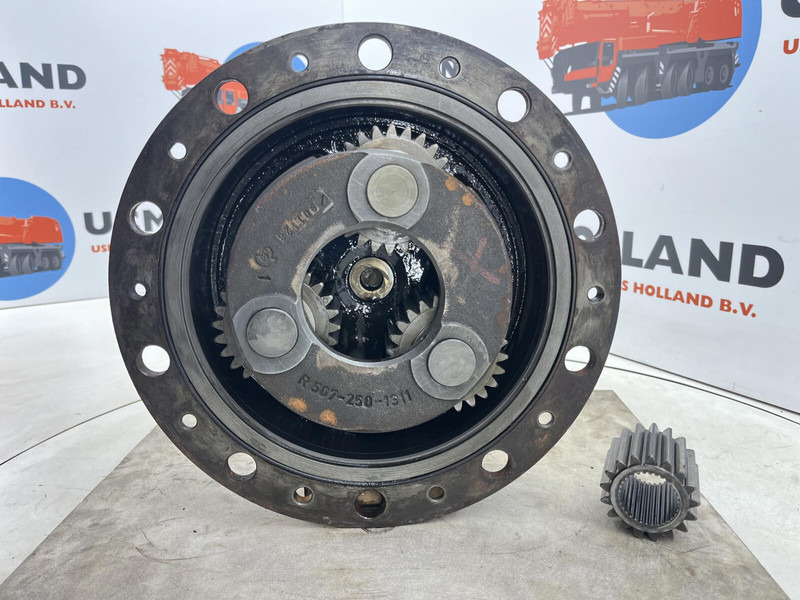 Liebherr LTM 1025 planetary gear 17-24-67-32-3pl-H85 - Piekare - Celtnis: foto 4 Liebherr LTM 1025 planetary gear 17-24-67-32-3pl-H85 - Piekare - Celtnis: foto 4