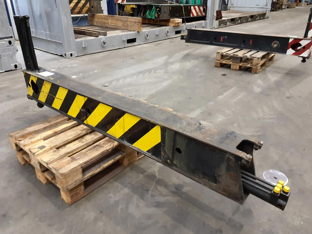 Liebherr LTM 1035-2 sliding beam complete - Piekare - Celtnis: foto 4 Liebherr LTM 1035-2 sliding beam complete - Piekare - Celtnis: foto 4