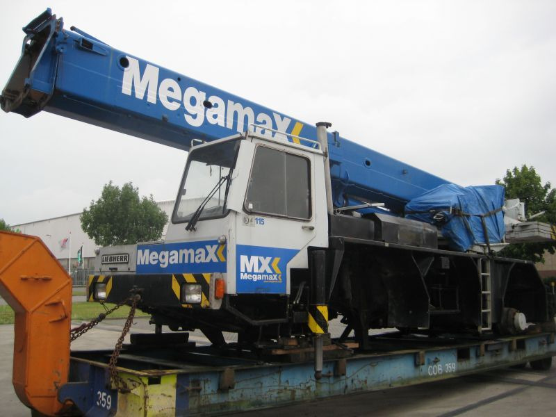 Liebherr LTM 1035-3. for parts - Autoceltnis: foto 1 Liebherr LTM 1035-3. for parts - Autoceltnis: foto 1