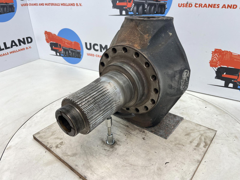 Liebherr LTM 1035 Steering knuckle 16 holes axle 1 - Grozāmass - Celtnis: foto 1 Liebherr LTM 1035 Steering knuckle 16 holes axle 1 - Grozāmass - Celtnis: foto 1