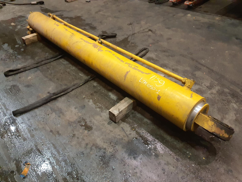 Liebherr LTM 1050-1 Boom cylinder - Hidrauliskais cilindrs - Celtnis: foto 3 Liebherr LTM 1050-1 Boom cylinder - Hidrauliskais cilindrs - Celtnis: foto 3