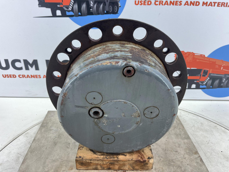 Liebherr LTM 1055-3.2 planetary gear 21-21-63-40-3pl-127H-46 - Piekare - Celtnis: foto 1 Liebherr LTM 1055-3.2 planetary gear 21-21-63-40-3pl-127H-46 - Piekare - Celtnis: foto 1