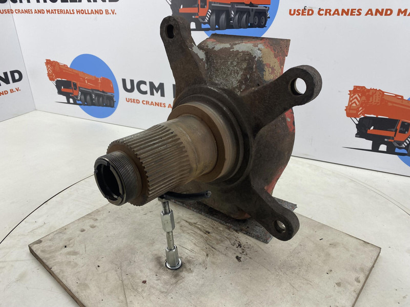 Liebherr LTM 1060 Steering knuckle axle 1 and 2 - Grozāmass - Celtnis: foto 1 Liebherr LTM 1060 Steering knuckle axle 1 and 2 - Grozāmass - Celtnis: foto 1
