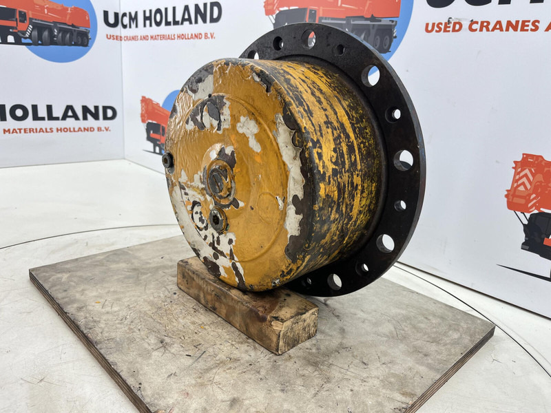 Liebherr LTM 1060 axle 2 planetary gear 22-25-74-38-3pl-H135 - Piekare - Celtnis: foto 2 Liebherr LTM 1060 axle 2 planetary gear 22-25-74-38-3pl-H135 - Piekare - Celtnis: foto 2