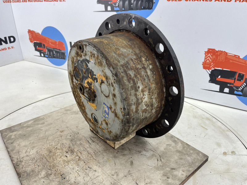 Liebherr LTM 1060 planetary gear 21-21-63-38-46-3pl-H135 - Piekare - Celtnis: foto 2 Liebherr LTM 1060 planetary gear 21-21-63-38-46-3pl-H135 - Piekare - Celtnis: foto 2