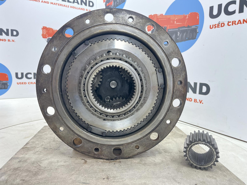 Liebherr LTM 1060 planetary gear 22-25-74-38-3pl-H135-46 - Piekare - Celtnis: foto 5 Liebherr LTM 1060 planetary gear 22-25-74-38-3pl-H135-46 - Piekare - Celtnis: foto 5