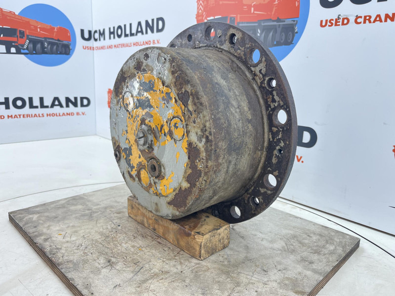 Liebherr LTM 1060 planetary gear 22-25-74-38-3pl-H135-46 - Piekare - Celtnis: foto 2 Liebherr LTM 1060 planetary gear 22-25-74-38-3pl-H135-46 - Piekare - Celtnis: foto 2