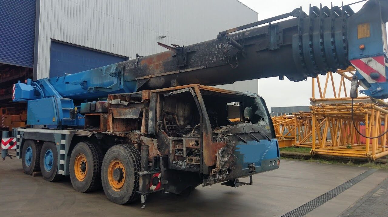 Liebherr LTM 1070-4.1 - Autoceltnis: foto 2 Liebherr LTM 1070-4.1 - Autoceltnis: foto 2