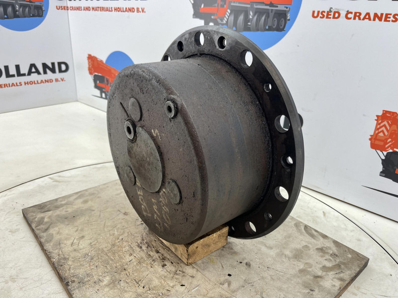 Liebherr LTM 1080/1 planetary gear 22-25-74-40-3pl-H135-46 - Piekare - Celtnis: foto 2 Liebherr LTM 1080/1 planetary gear 22-25-74-40-3pl-H135-46 - Piekare - Celtnis: foto 2