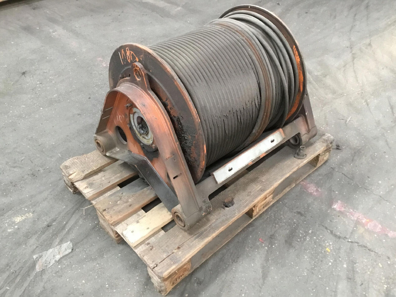 Liebherr LTM 1080-1 winch - Vinča - Autoceltnis: foto 2 Liebherr LTM 1080-1 winch - Vinča - Autoceltnis: foto 2