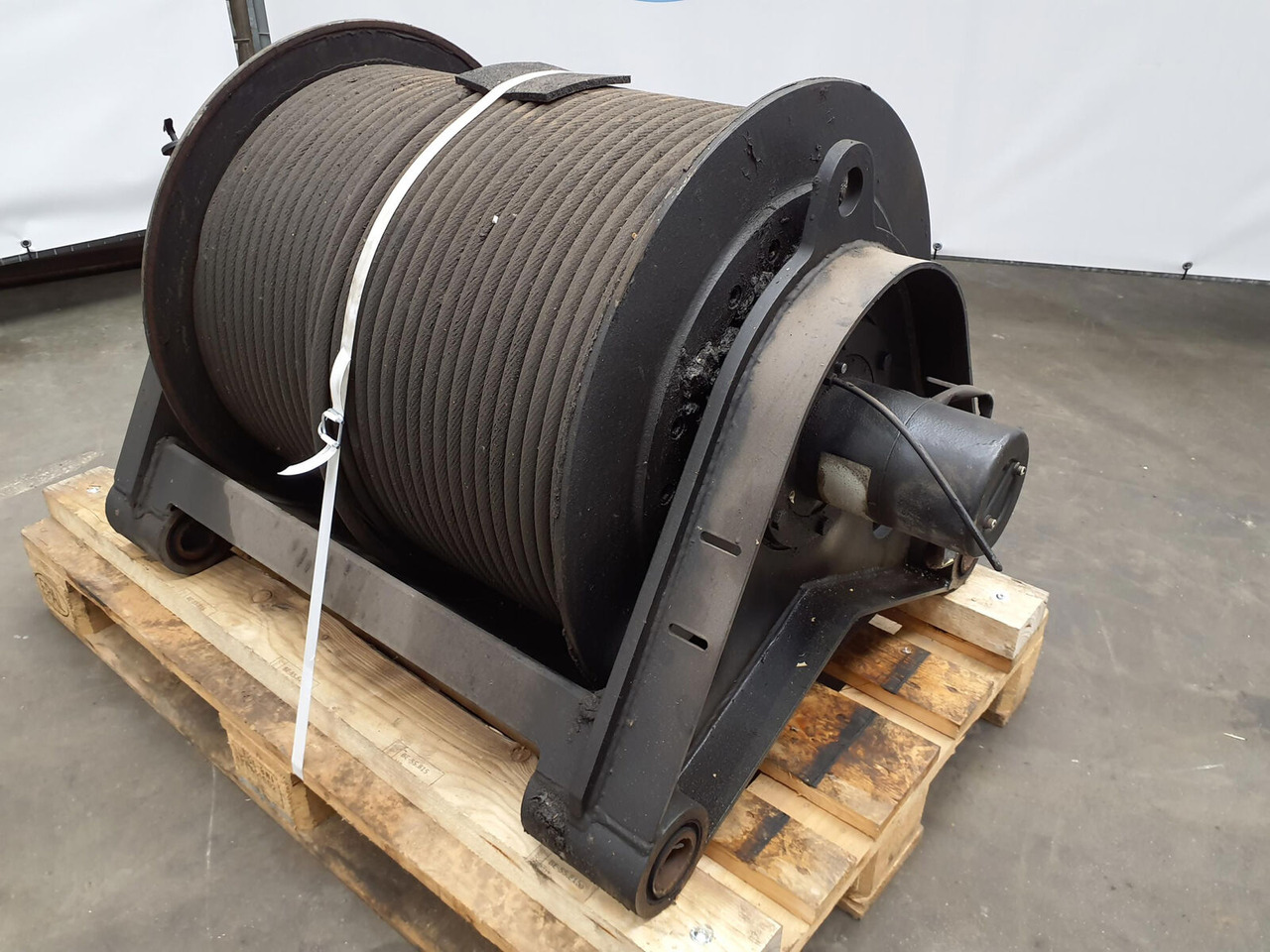 Liebherr LTM 1080-1 winch - Vinča - Autoceltnis: foto 4 Liebherr LTM 1080-1 winch - Vinča - Autoceltnis: foto 4