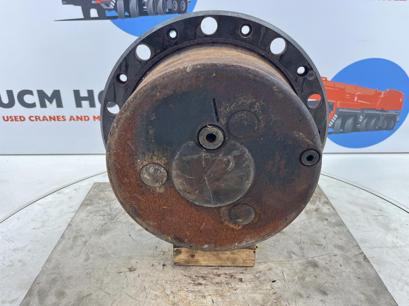 Liebherr LTM 1080 planetary gear 22-25-74-40-3pl-H135-46 - Piekare - Celtnis: foto 1 Liebherr LTM 1080 planetary gear 22-25-74-40-3pl-H135-46 - Piekare - Celtnis: foto 1