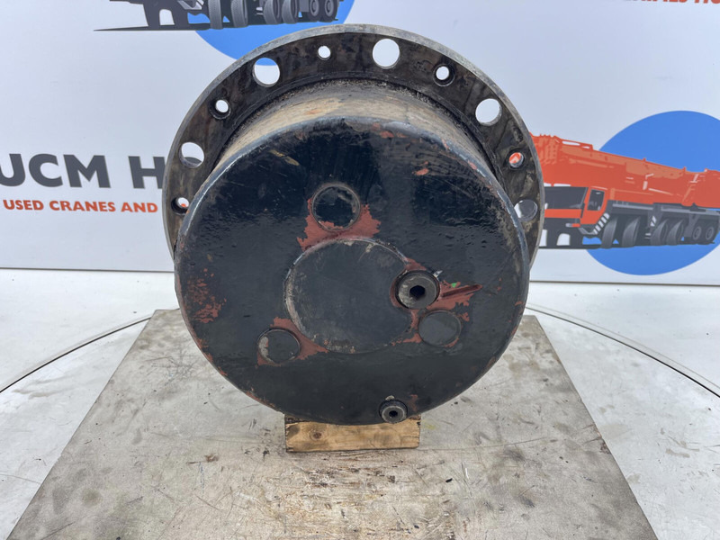 Liebherr LTM 1080 planetary gear 22-25-74-40-46-3pl-H135 - Piekare - Celtnis: foto 1 Liebherr LTM 1080 planetary gear 22-25-74-40-46-3pl-H135 - Piekare - Celtnis: foto 1