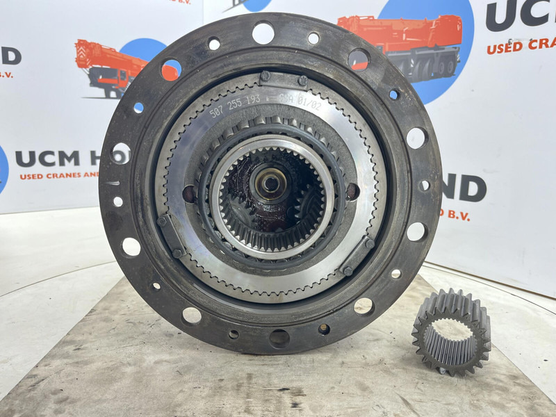 Liebherr LTM 1080 planetary gear 22-25-74-40-46-3pl-H135 - Piekare - Celtnis: foto 5 Liebherr LTM 1080 planetary gear 22-25-74-40-46-3pl-H135 - Piekare - Celtnis: foto 5