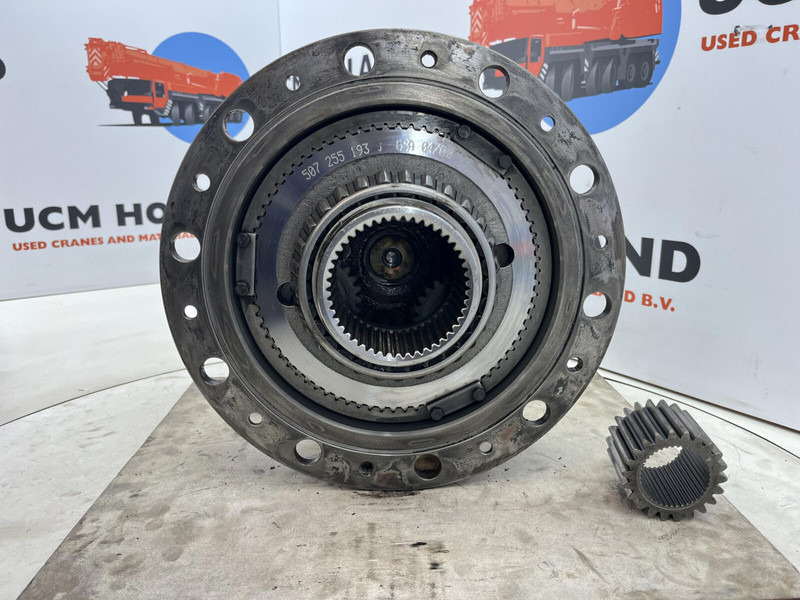 Liebherr LTM 1080 planetary gear 22-25-74-40-46-3pl-H135 - Piekare - Celtnis: foto 5 Liebherr LTM 1080 planetary gear 22-25-74-40-46-3pl-H135 - Piekare - Celtnis: foto 5