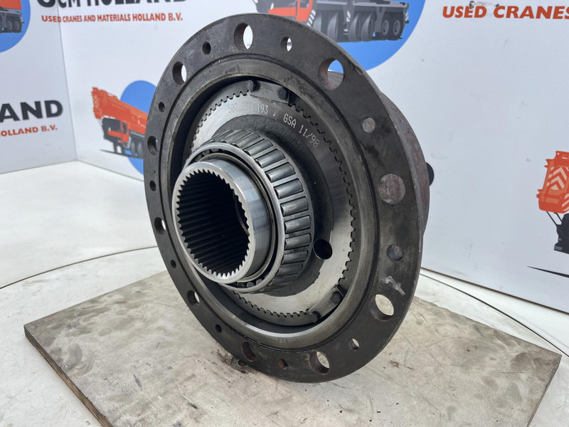 Liebherr LTM 1080 planetary gear 22-25-74-40-46-3pl-H135 - Piekare - Celtnis: foto 3 Liebherr LTM 1080 planetary gear 22-25-74-40-46-3pl-H135 - Piekare - Celtnis: foto 3