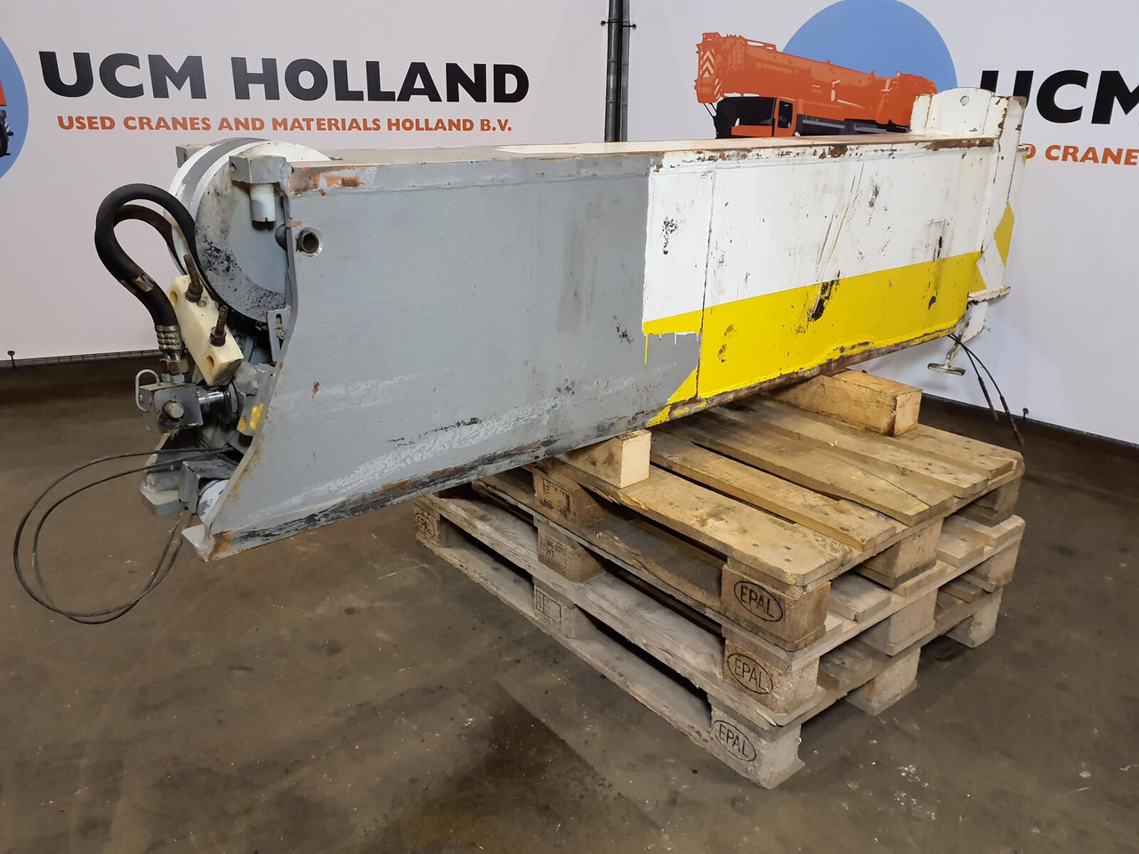 Liebherr LTM 1090-2 outrigger beam rear - Piekare - Celtnis: foto 4 Liebherr LTM 1090-2 outrigger beam rear - Piekare - Celtnis: foto 4