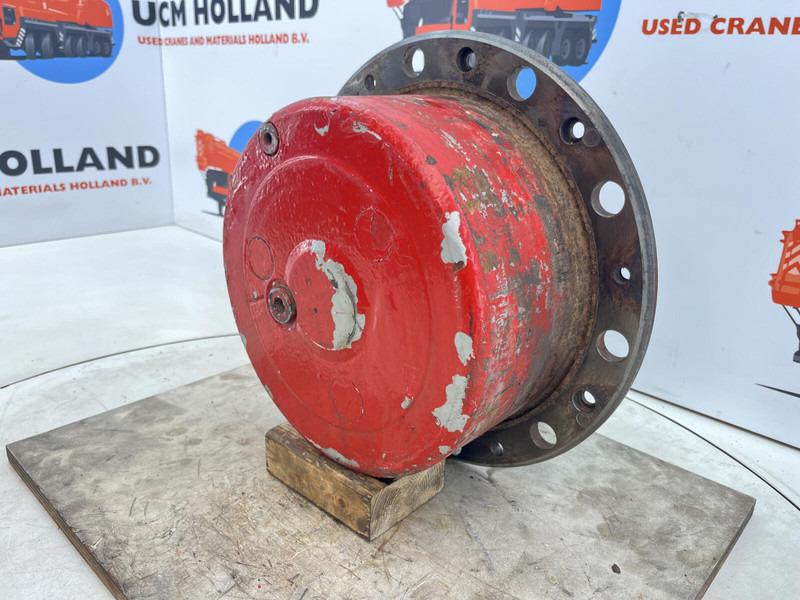 Liebherr LTM 1090 axle 4 planetary gear 22-25-74-40-3pl-H135-46 - Piekare - Celtnis: foto 2 Liebherr LTM 1090 axle 4 planetary gear 22-25-74-40-3pl-H135-46 - Piekare - Celtnis: foto 2