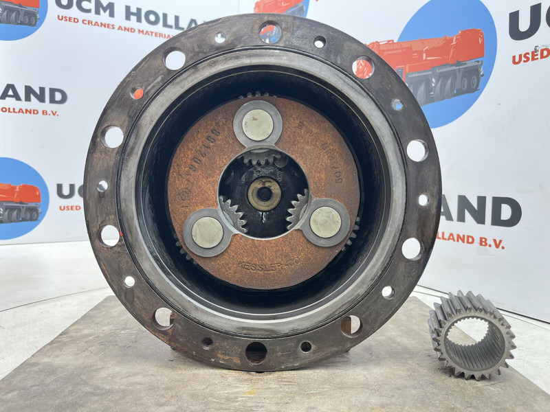 Liebherr LTM 1090 planetary gear 22-25-74-40-3pl-H135-46 - Piekare - Celtnis: foto 4 Liebherr LTM 1090 planetary gear 22-25-74-40-3pl-H135-46 - Piekare - Celtnis: foto 4