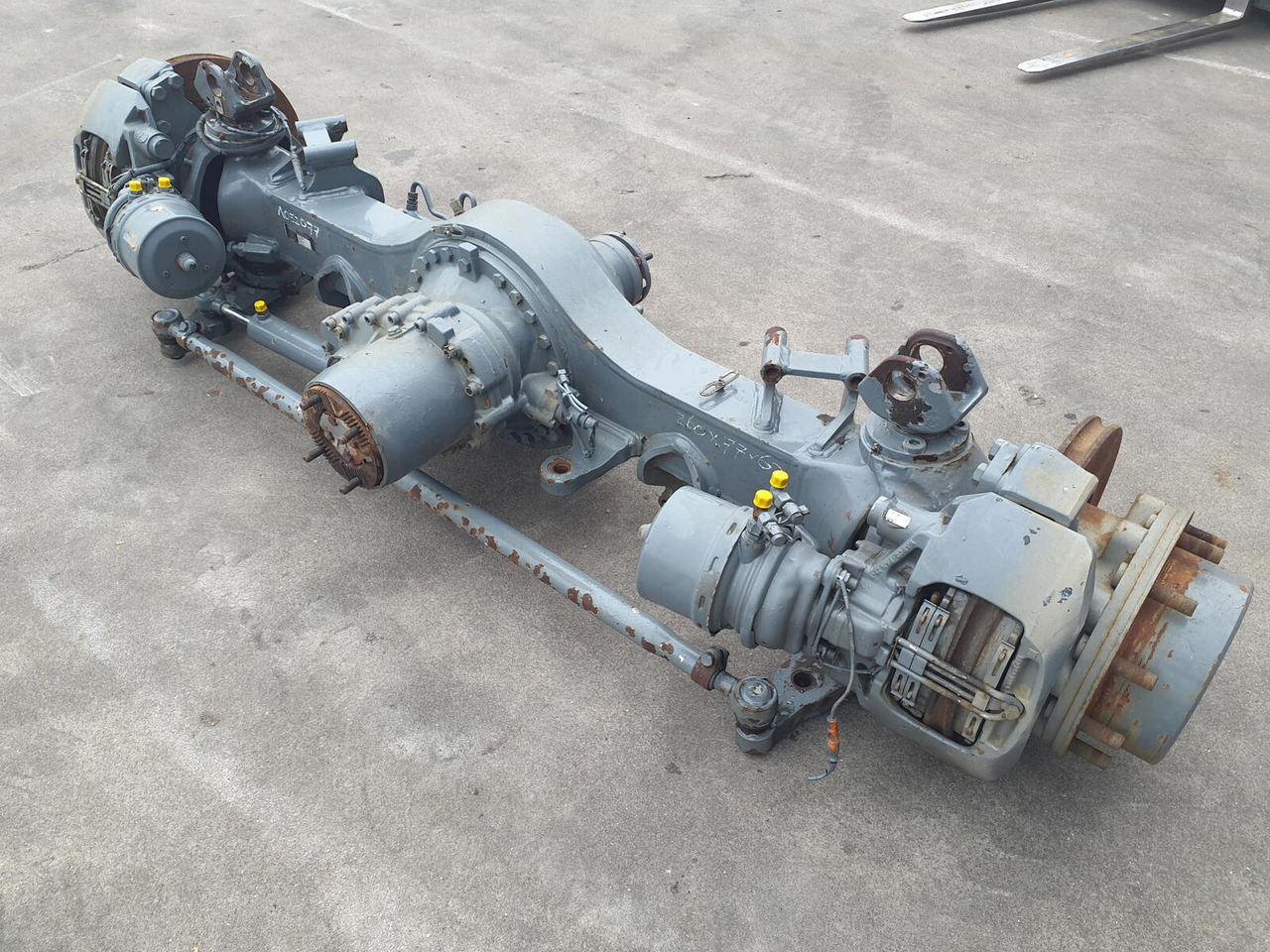 Liebherr LTM 1130-5.1 axle 4 - Asis un rezerves daļas - Autoceltnis: foto 4 Liebherr LTM 1130-5.1 axle 4 - Asis un rezerves daļas - Autoceltnis: foto 4