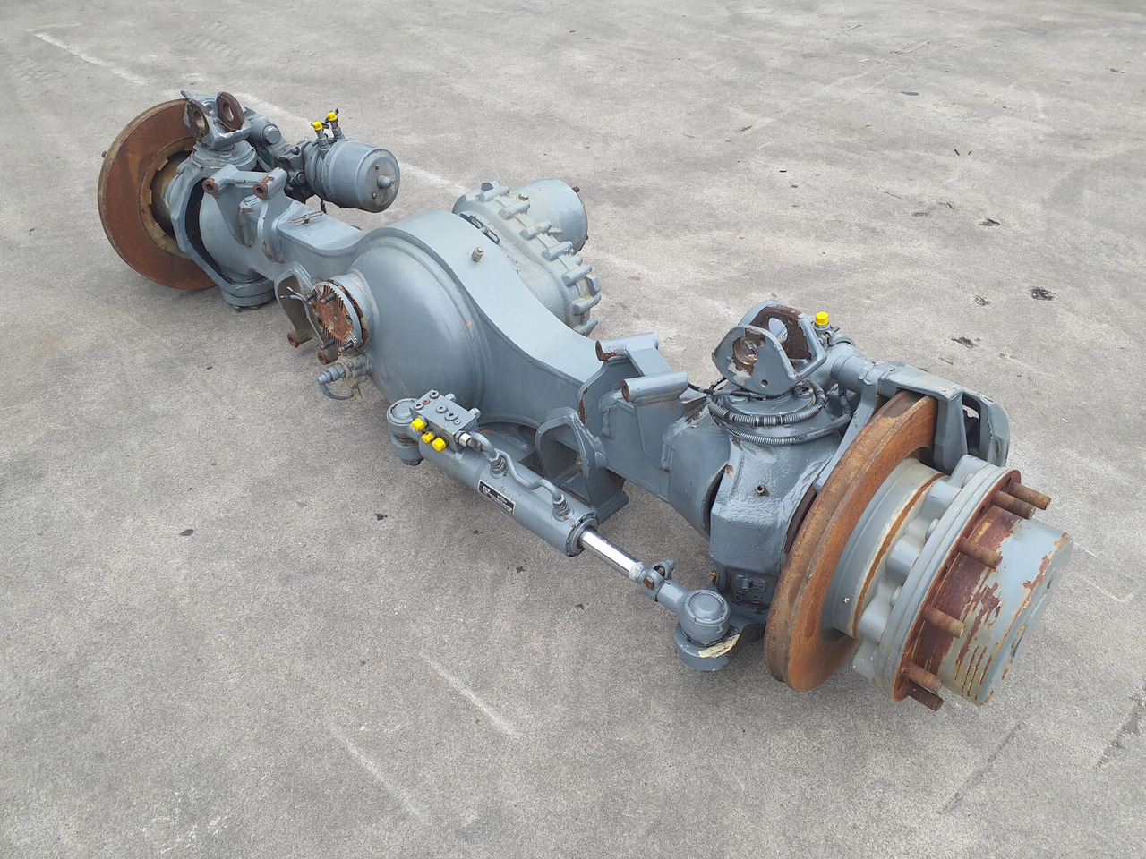 Liebherr LTM 1130-5.1 axle 4 - Asis un rezerves daļas - Autoceltnis: foto 2 Liebherr LTM 1130-5.1 axle 4 - Asis un rezerves daļas - Autoceltnis: foto 2