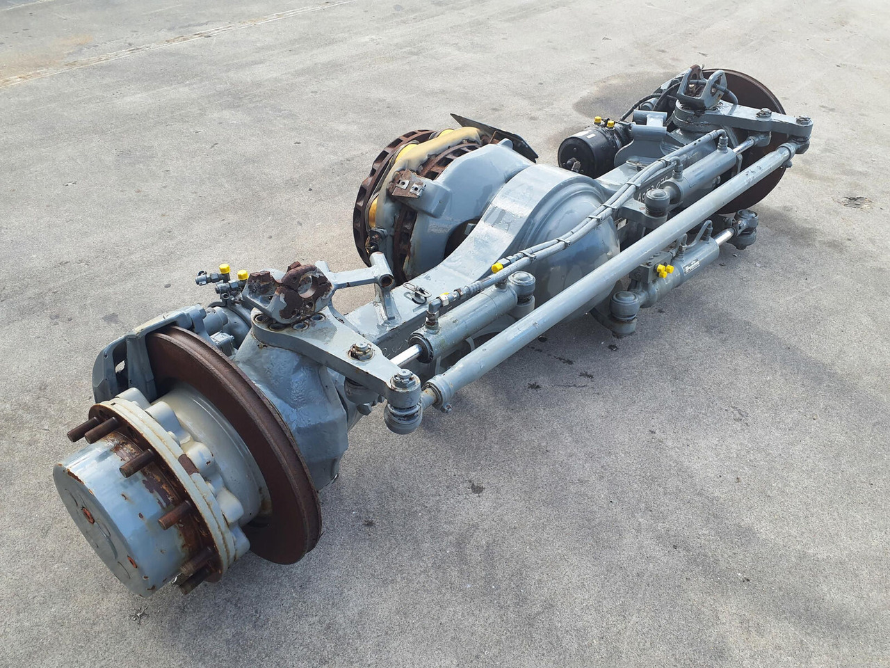 Liebherr LTM 1130-5.1 axle 5 - Asis un rezerves daļas - Autoceltnis: foto 4 Liebherr LTM 1130-5.1 axle 5 - Asis un rezerves daļas - Autoceltnis: foto 4