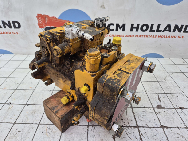 Liebherr LTM 1160/2 TWO-STAGE PUMP 2e Winch - Hidrauliskais sūknis - Celtnis: foto 3 Liebherr LTM 1160/2 TWO-STAGE PUMP 2e Winch - Hidrauliskais sūknis - Celtnis: foto 3