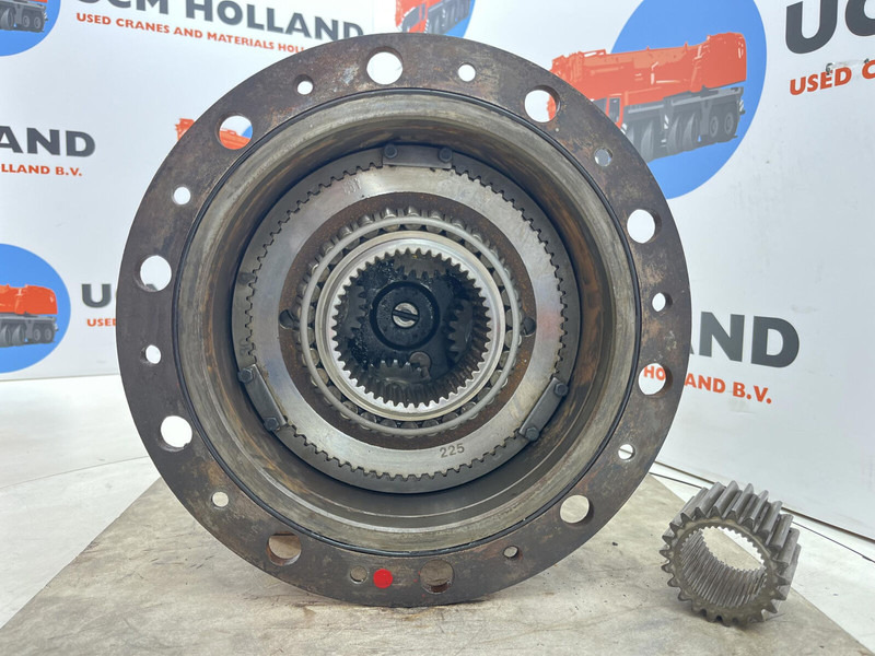 Liebherr LTM 1160 planetary gear 22-25-74-40-4pl-H185-46 - Piekare - Celtnis: foto 5 Liebherr LTM 1160 planetary gear 22-25-74-40-4pl-H185-46 - Piekare - Celtnis: foto 5