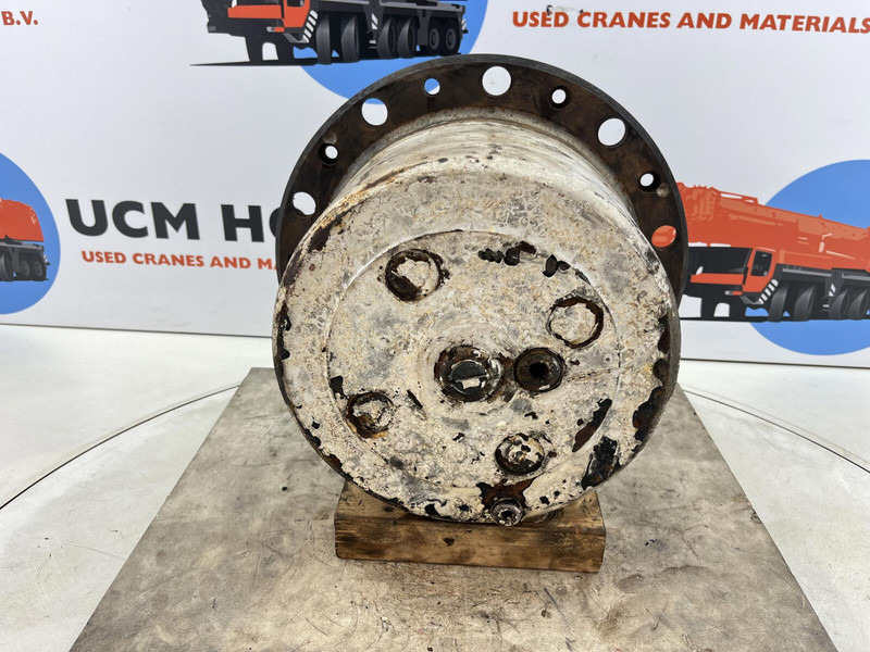 Liebherr LTM 1160 planetary gear 22-25-74-40-4pl-H185-46 - Piekare - Celtnis: foto 1 Liebherr LTM 1160 planetary gear 22-25-74-40-4pl-H185-46 - Piekare - Celtnis: foto 1
