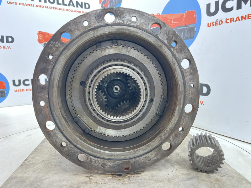 Liebherr LTM 1160 planetary gear 22-25-74-40-4pl-H185-46 - Piekare - Celtnis: foto 5 Liebherr LTM 1160 planetary gear 22-25-74-40-4pl-H185-46 - Piekare - Celtnis: foto 5