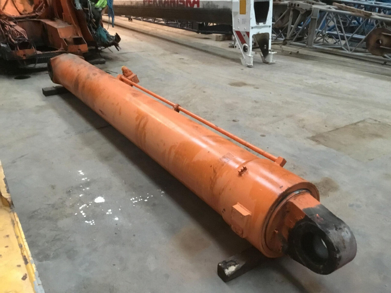 Liebherr LTM 1200/1 boom cylinder - Hidrauliskais cilindrs - Autoceltnis: foto 2 Liebherr LTM 1200/1 boom cylinder - Hidrauliskais cilindrs - Autoceltnis: foto 2