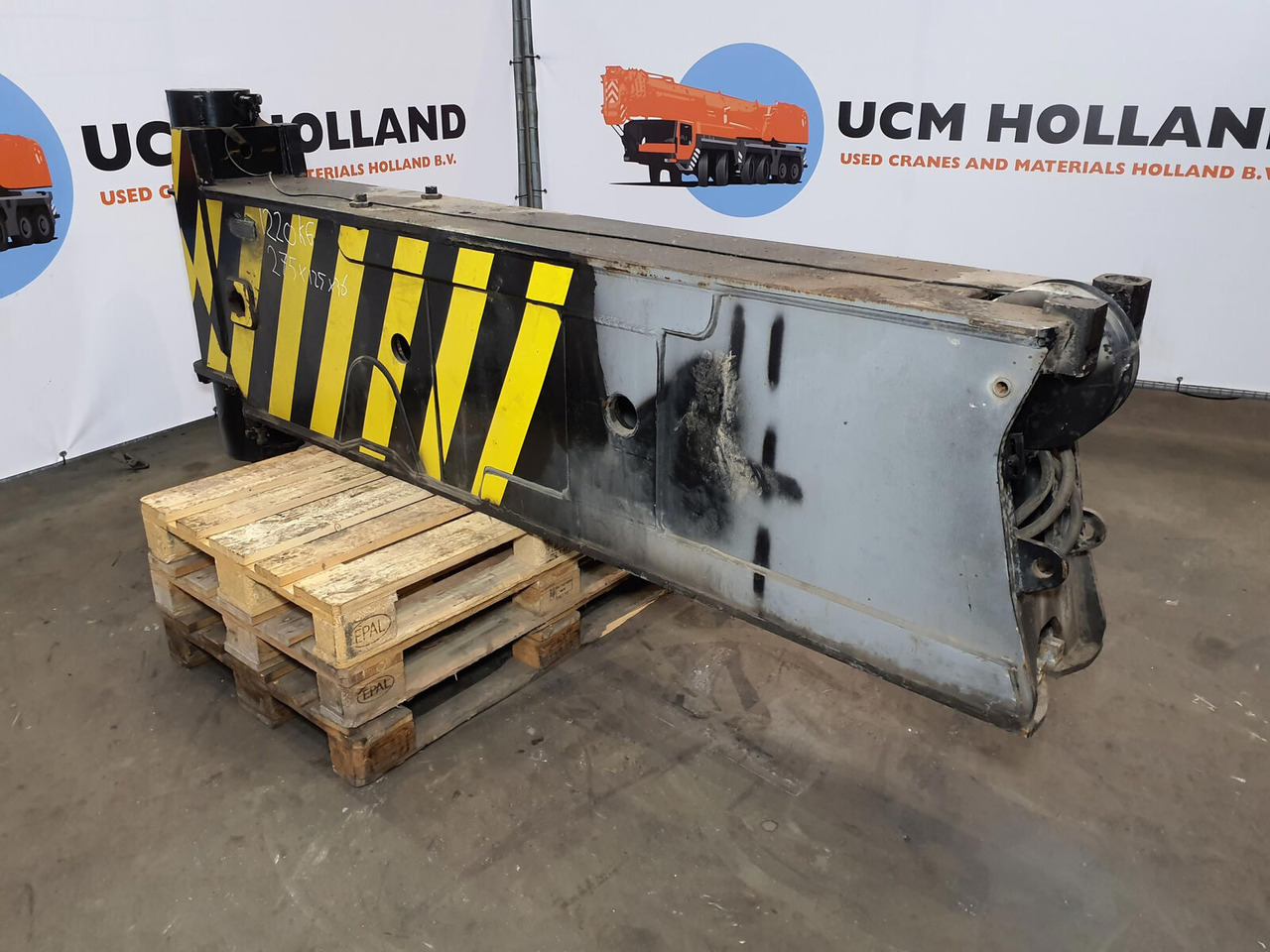 Liebherr LTM 1200/1 sliding beam rear pre assembled - Piekare - Celtnis: foto 3 Liebherr LTM 1200/1 sliding beam rear pre assembled - Piekare - Celtnis: foto 3