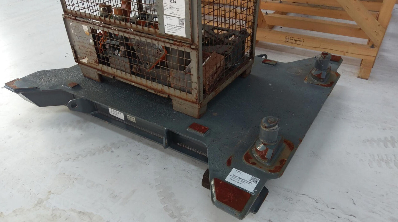 Liebherr LTM 1750-9.1 quick connection for slewring - Devēja gredzens - Autoceltnis: foto 2 Liebherr LTM 1750-9.1 quick connection for slewring - Devēja gredzens - Autoceltnis: foto 2