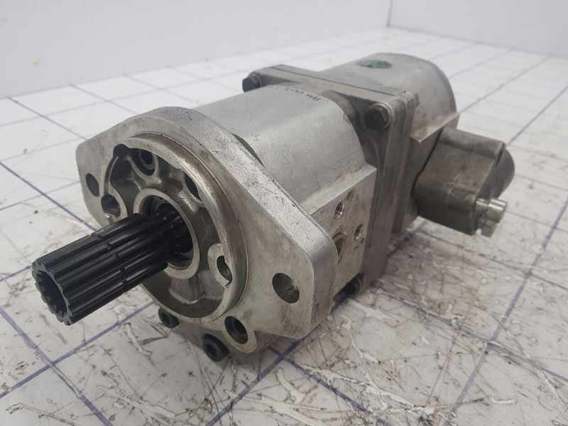Marzocchi dual gear pump - Hidrauliskais sūknis - Celtnis: foto 2 Marzocchi dual gear pump - Hidrauliskais sūknis - Celtnis: foto 2