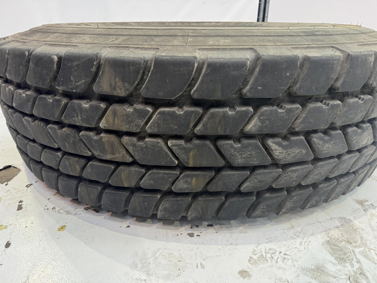 Michelin Wheel 445/95R25 10 12 1p - Ritenis - Celtnis: foto 3 Michelin Wheel 445/95R25 10 12 1p - Ritenis - Celtnis: foto 3