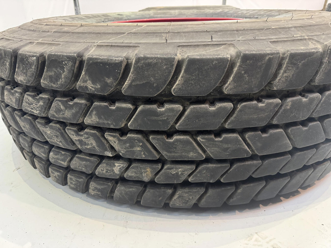 Michelin Wheel 445/95R25 10 12 1p - Ritenis - Celtnis: foto 3 Michelin Wheel 445/95R25 10 12 1p - Ritenis - Celtnis: foto 3