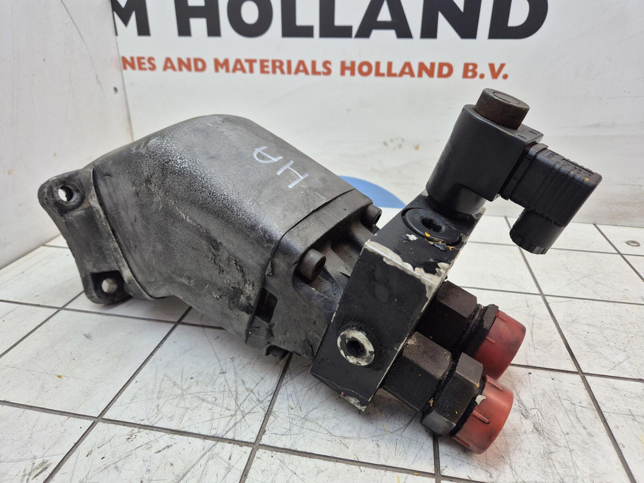 Parker F1-060R hydro pump with bypass - Hidrauliskais sūknis - Autoceltnis: foto 4 Parker F1-060R hydro pump with bypass - Hidrauliskais sūknis - Autoceltnis: foto 4