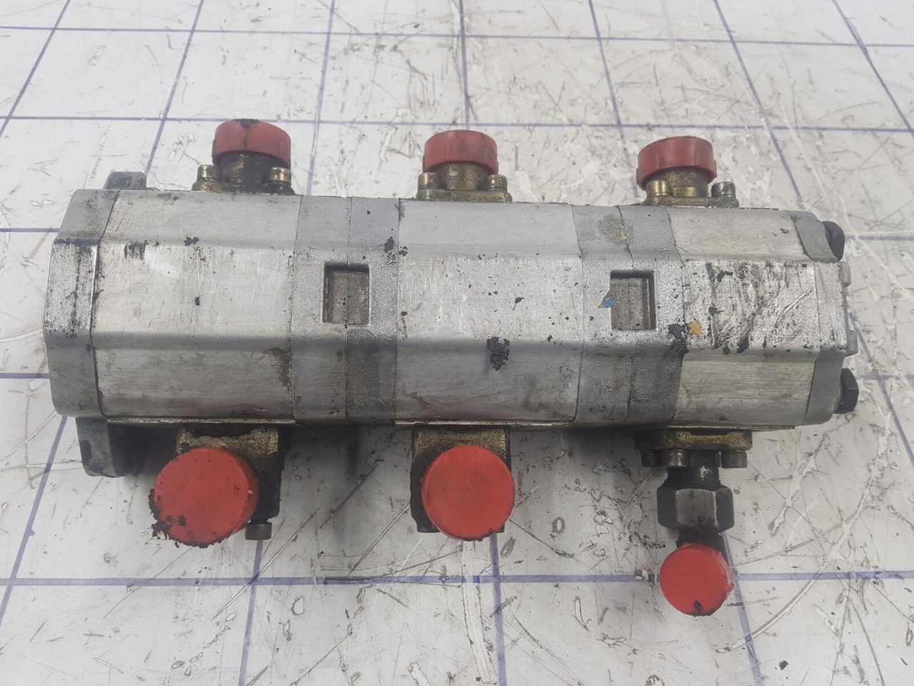 Sauer Sundstrand 3 way gear pump - Hidrauliskais sūknis - Autoceltnis: foto 4 Sauer Sundstrand 3 way gear pump - Hidrauliskais sūknis - Autoceltnis: foto 4