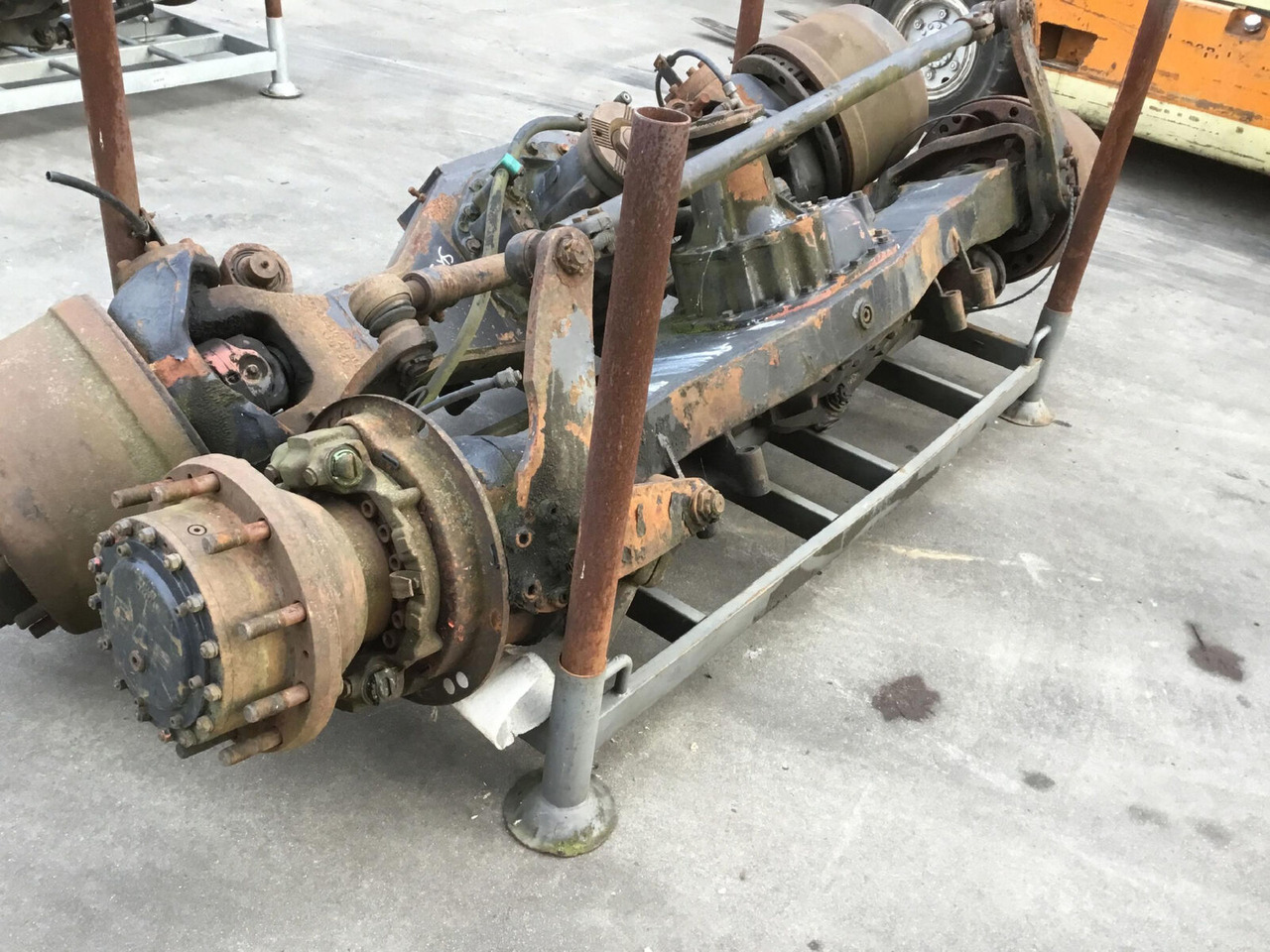 Spierings SK 477 axle 2 - Asis un rezerves daļas - Autoceltnis: foto 2 Spierings SK 477 axle 2 - Asis un rezerves daļas - Autoceltnis: foto 2