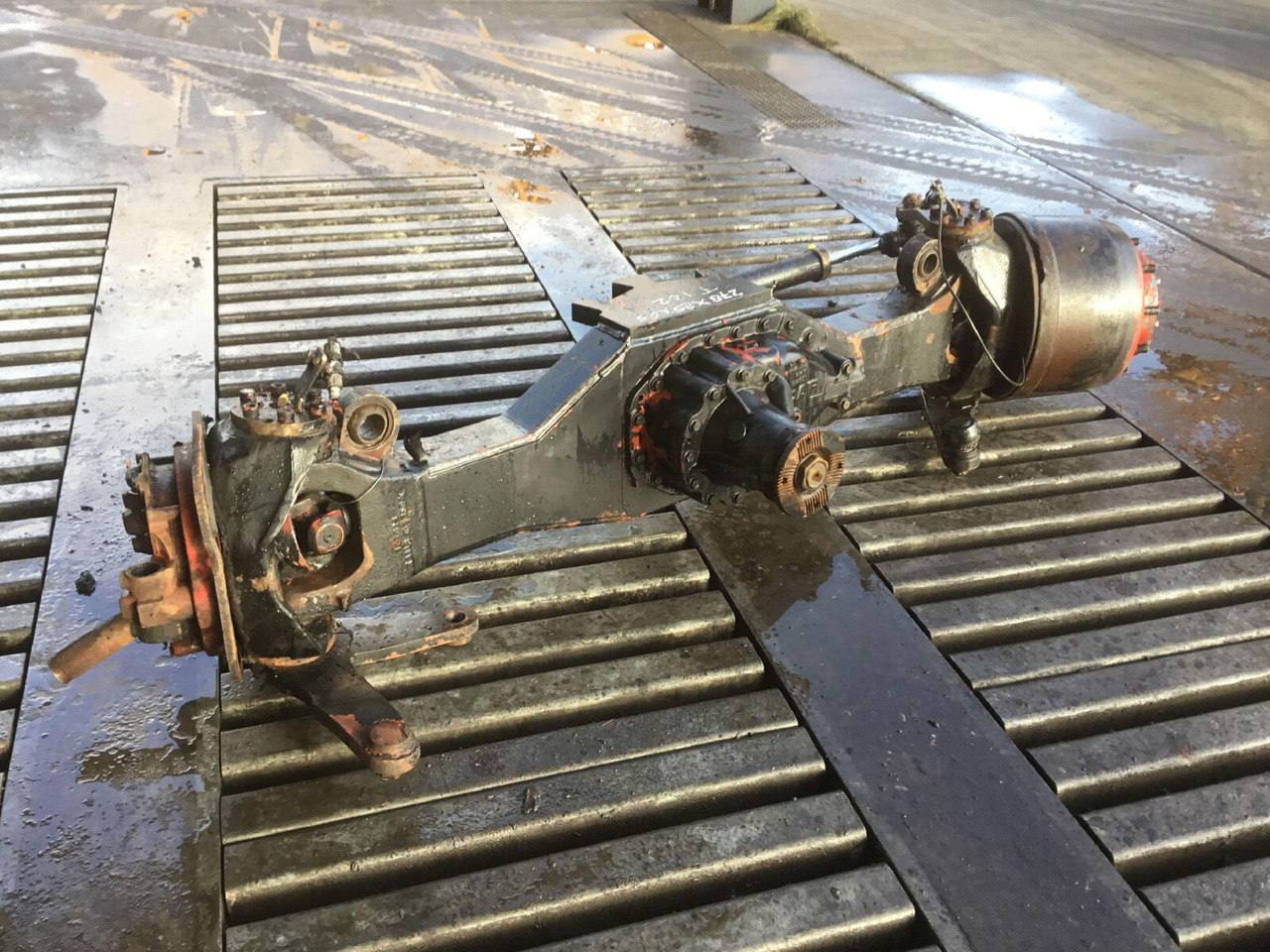 Spierings SK 477 axle 2 - Asis un rezerves daļas - Autoceltnis: foto 3 Spierings SK 477 axle 2 - Asis un rezerves daļas - Autoceltnis: foto 3