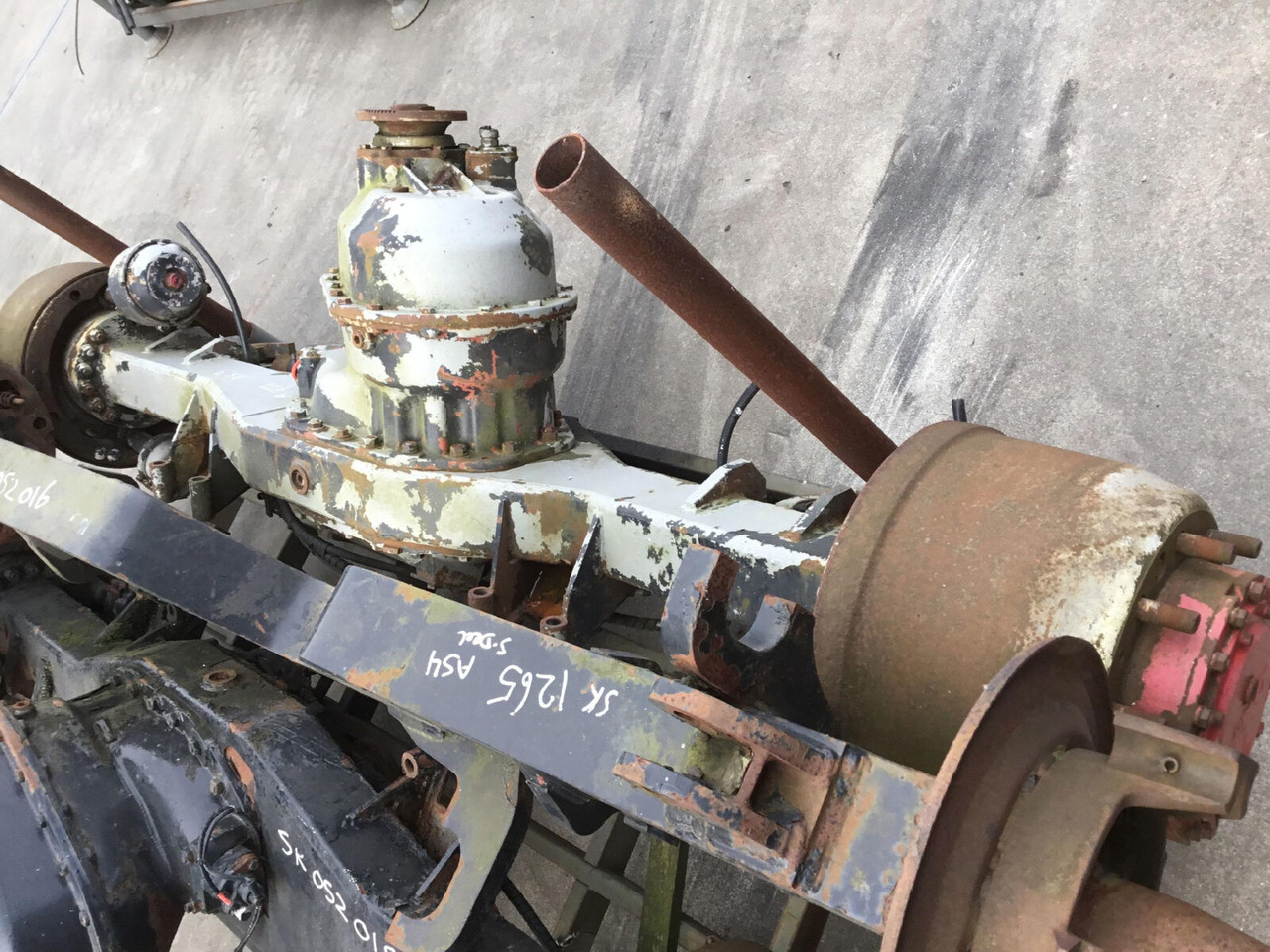 Spierings SK 477 axle 3 - Asis un rezerves daļas - Autoceltnis: foto 3 Spierings SK 477 axle 3 - Asis un rezerves daļas - Autoceltnis: foto 3