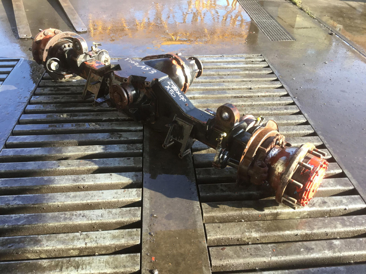 Spierings SK 477 axle 3 - Asis un rezerves daļas - Autoceltnis: foto 2 Spierings SK 477 axle 3 - Asis un rezerves daļas - Autoceltnis: foto 2